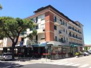 HARRYS HOTEL***