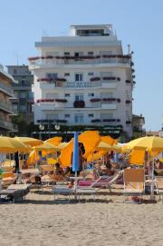 OXFORD HOTEL****